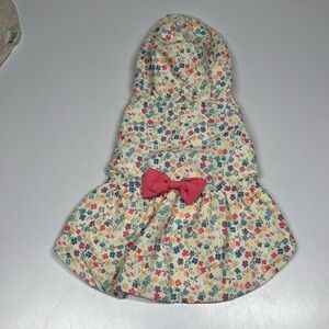 Very cute winter coat for a small to medium sized dog!